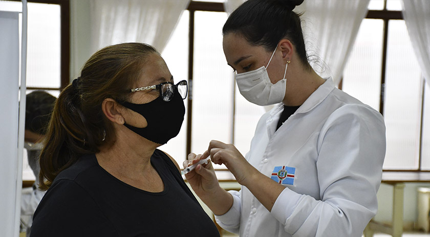 Guaraciaba - Secretaria já contabiliza 6.335 vacinas aplicadas contra a Covid-19