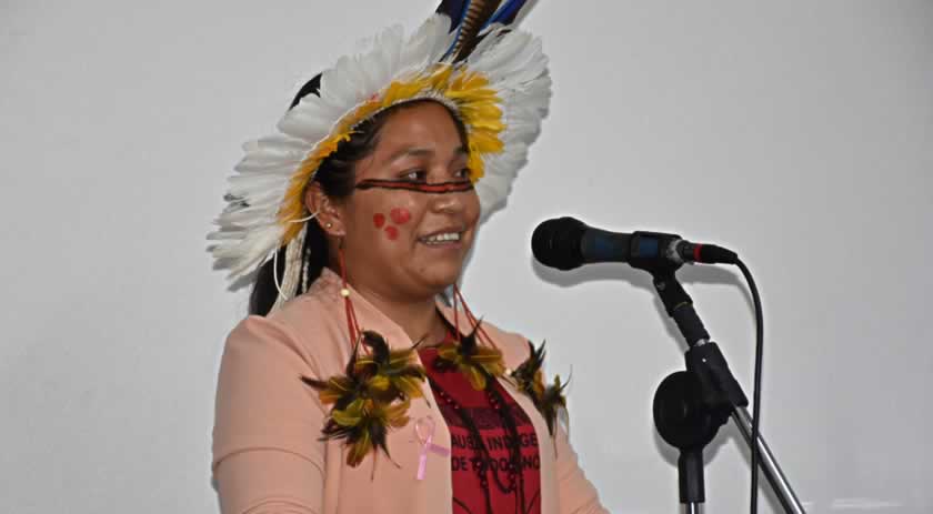 Primeira mulher indígena é empossada em Câmara de Vereadores de Chapecó