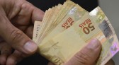 Renda média por pessoa em SC chega a R$ 2.269 e ultrapassa média nacional, segundo IBGE